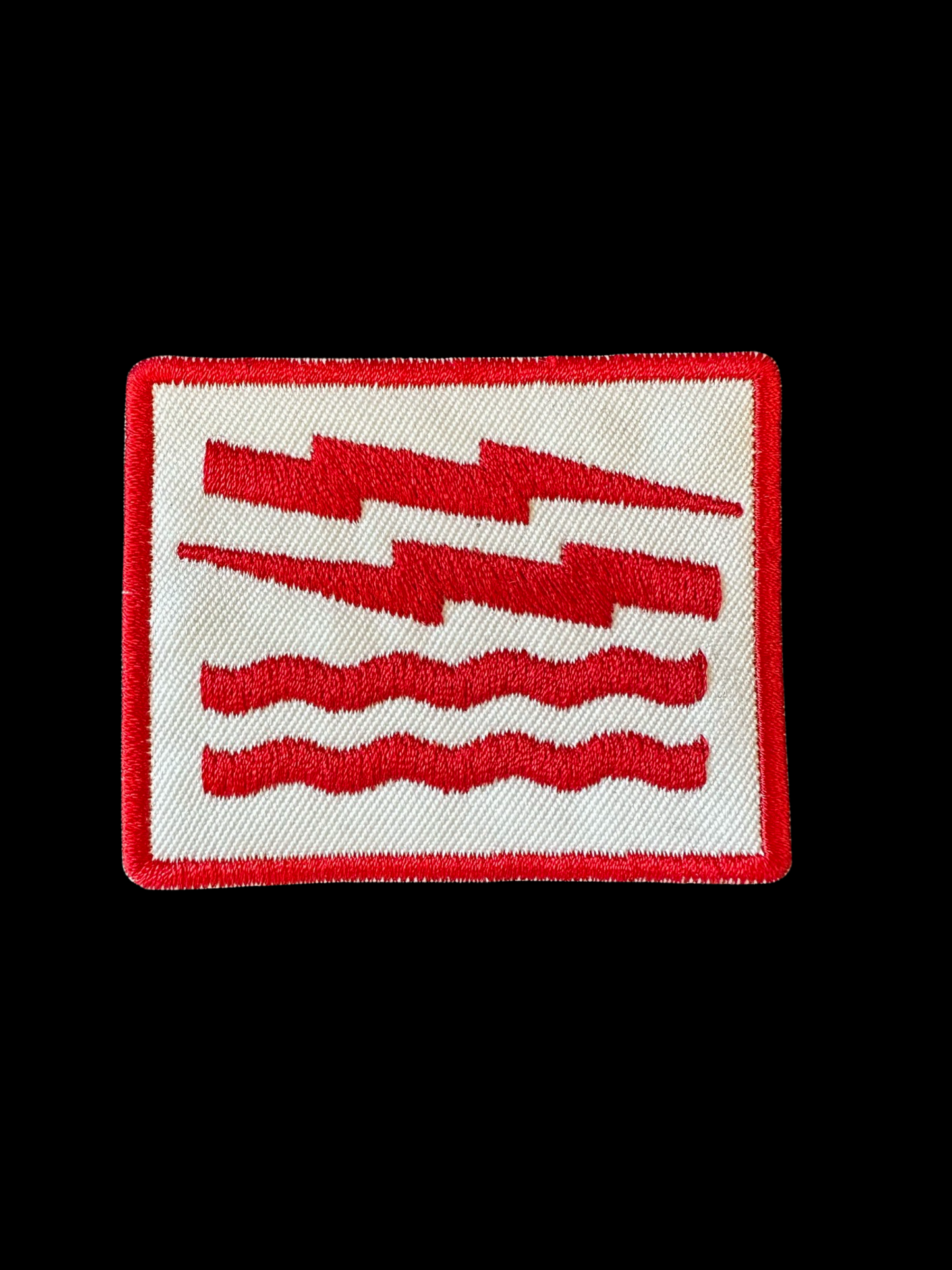 WAVE BOLT PATCH