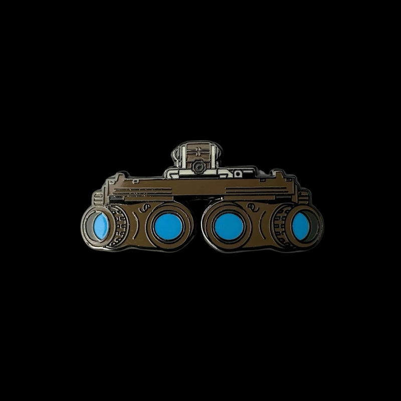 PANO NODS LAPEL PIN