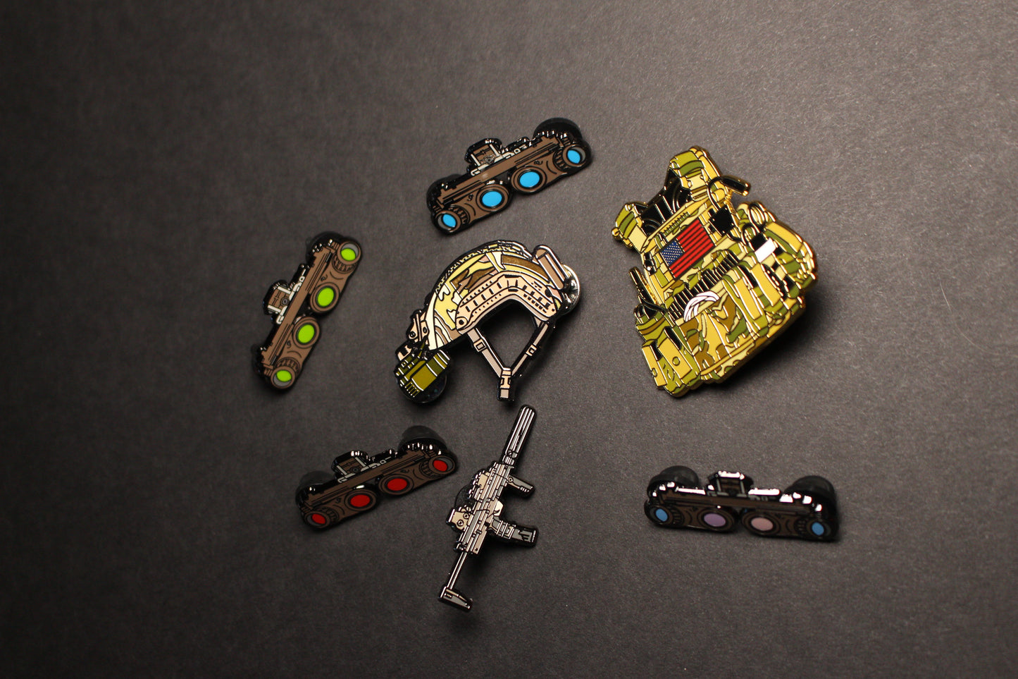 PLATE CARRIER LAPEL PIN